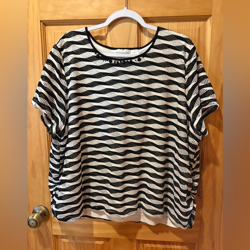 Alfred Dunner short-sleeved black and white top women’s 3X